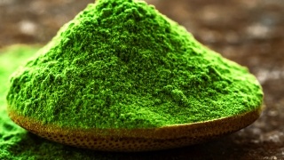 picture of spirulina, a common formulations ingredient